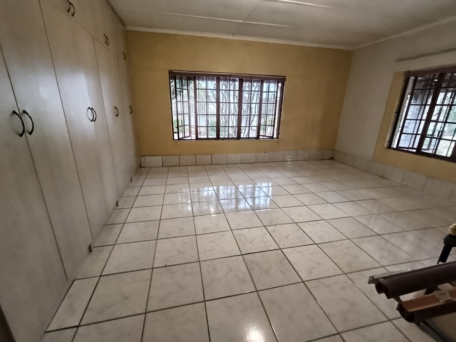 4 Bedroom Property for Sale in Hospitaalpark Free State